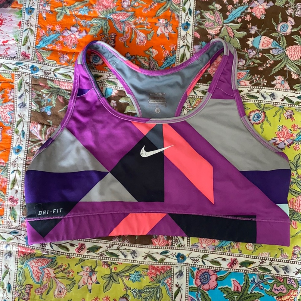 Nike sports bra